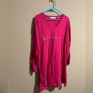 Vintage Victoria's Secret Nightshirt with Gold Logo- size L, made in Hong Kong